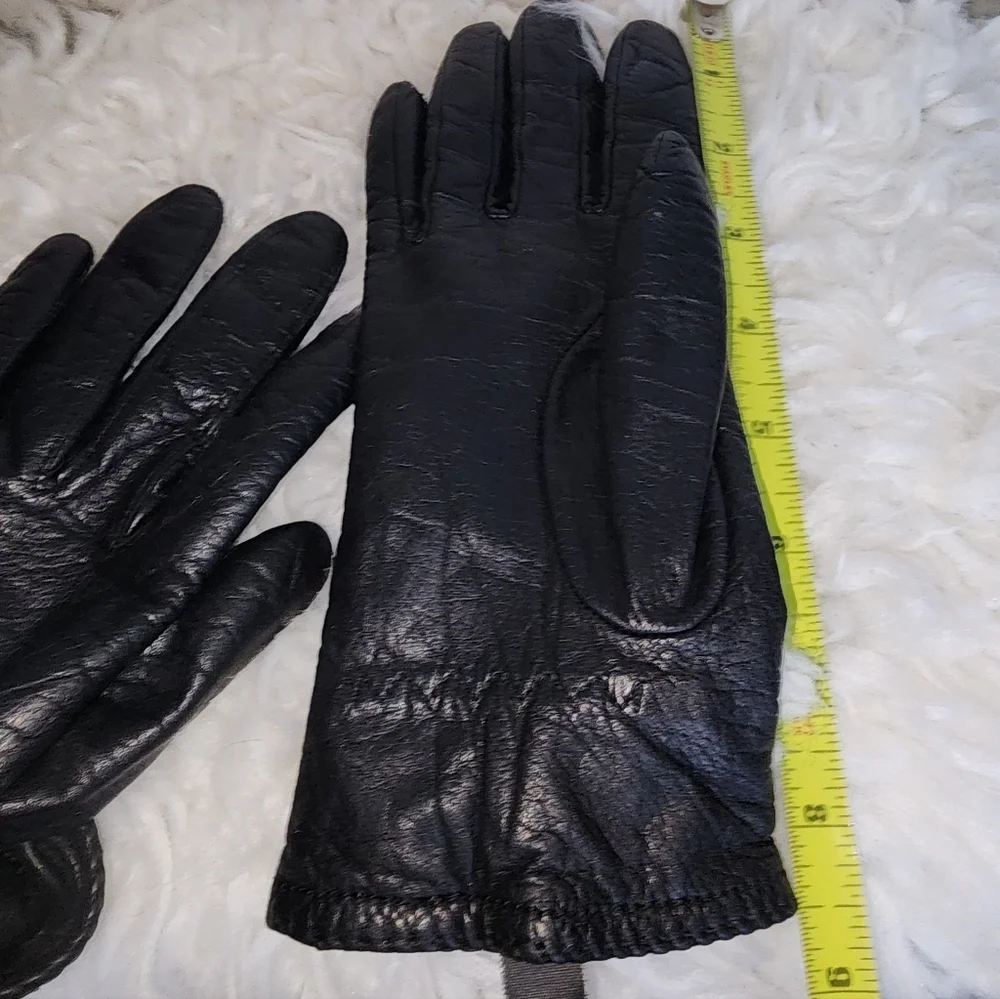 Vintage Black Leather Lined Unique Edged Gloves S